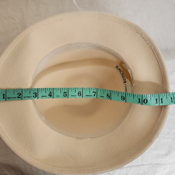 60s Floral Feathered Bowler Hat - Picture 5 of 15